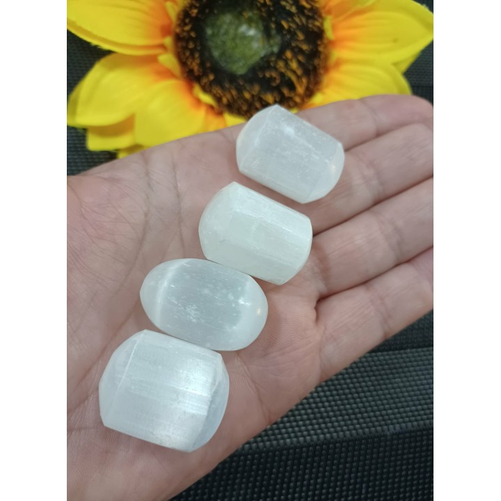 Selenite